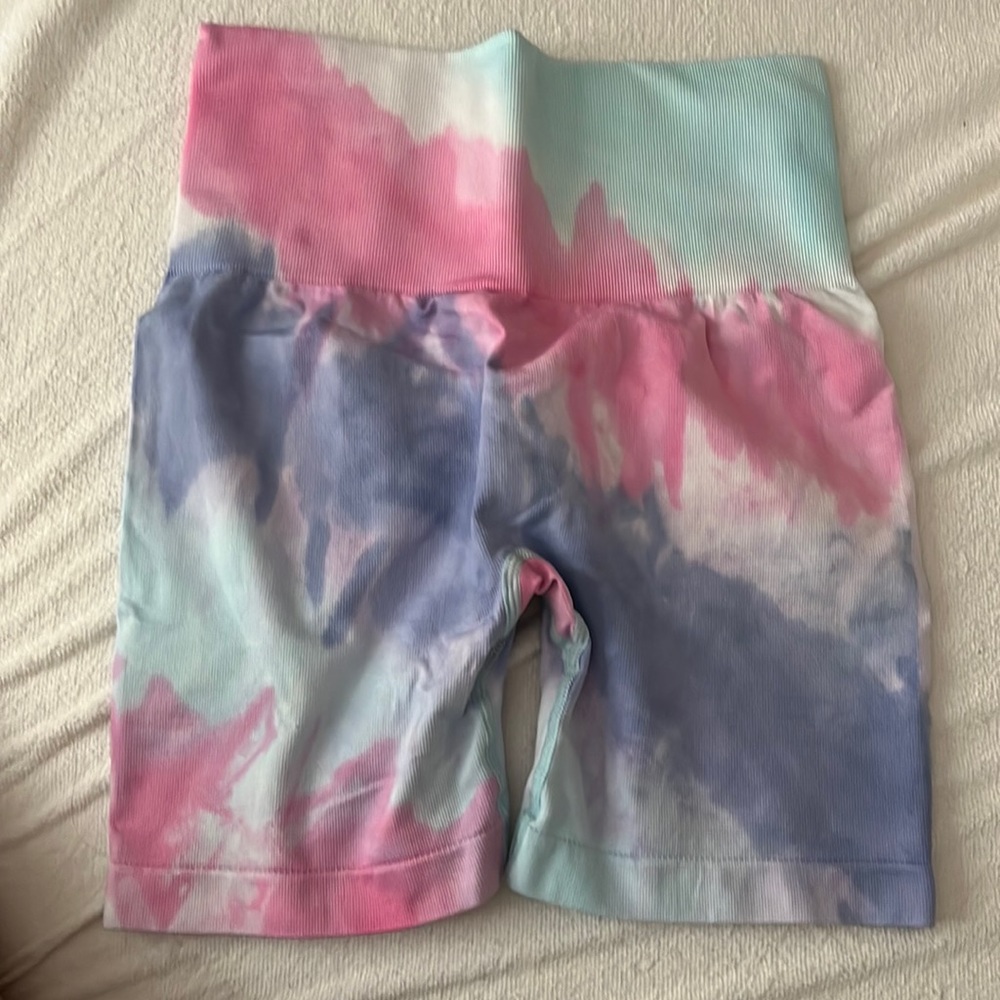 Allure the brand - Tie dye shorts - Never worn
